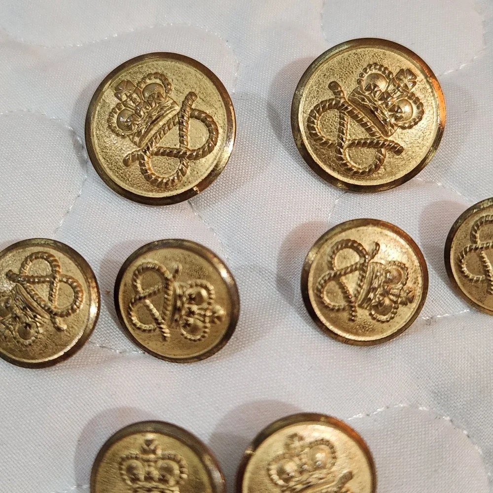 VTG Gold Colored Blazer Button Set Kings Crown Rope Knot 2 Front 6 Cuffs Uniform